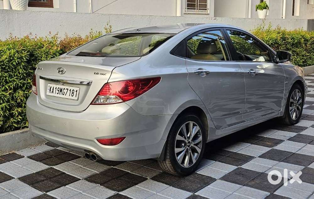 Hyundai Verna
