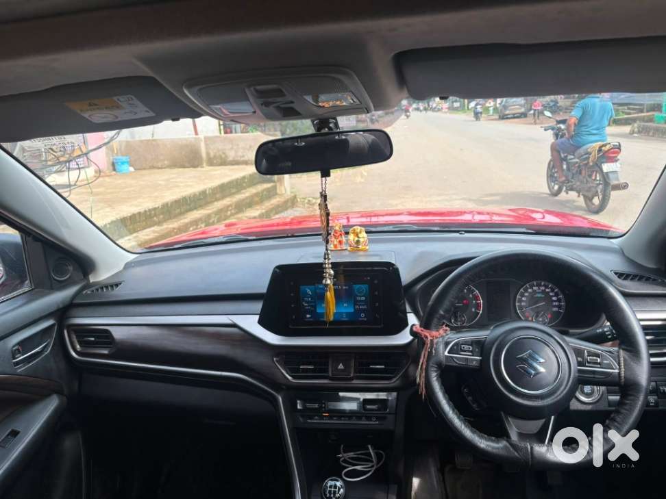 Maruti Suzuki Brezza 1.5 Zxi Smart Hybrid, 2023, Petrol
