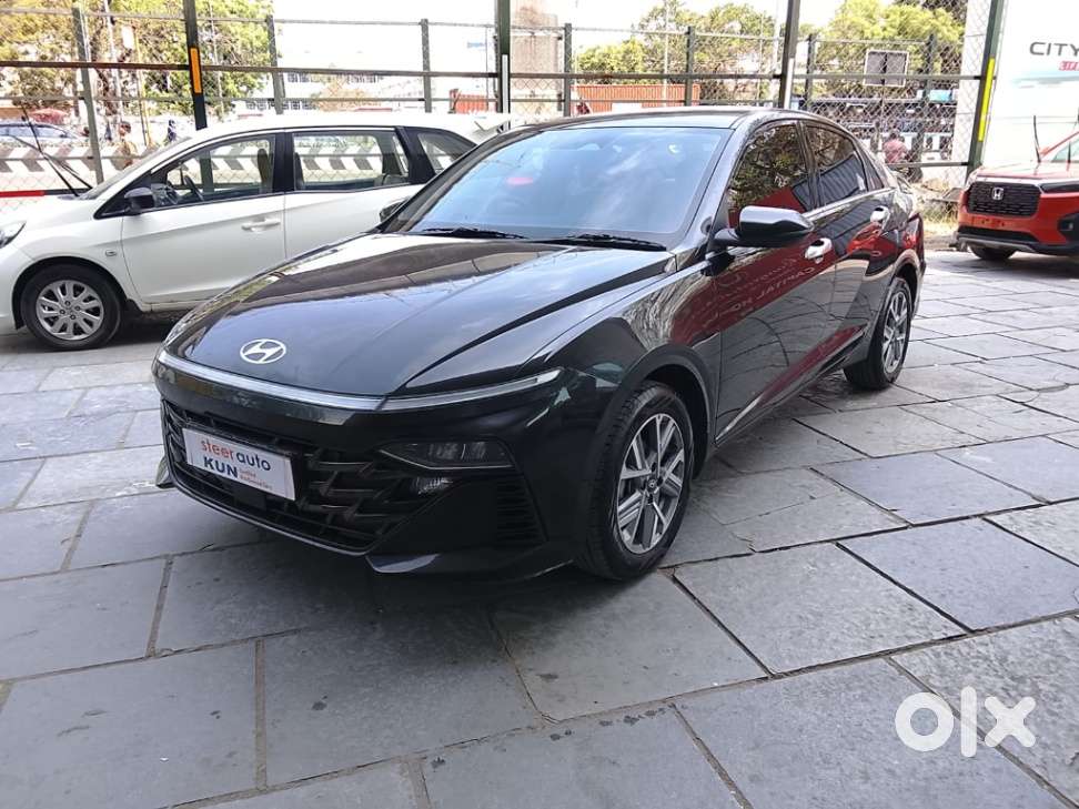 Hyundai Verna 1.5 Sx (o) Ivt, 2025, Petrol