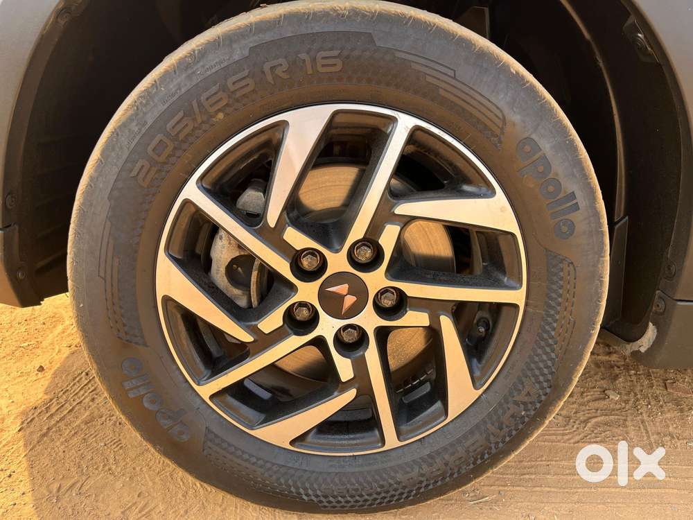 Mahindra Xuv400 El Pro, 2023, Electric