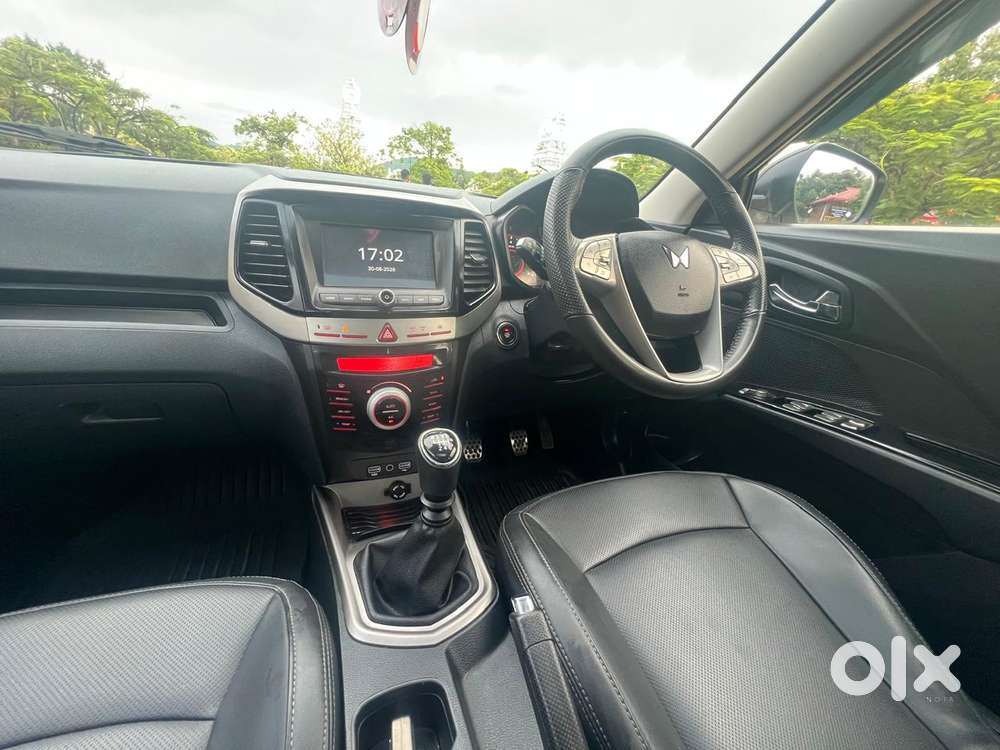 Mahindra Xuv300 W8 Option, 2024, Petrol