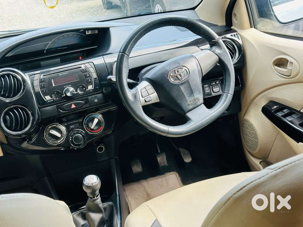 Toyota Etios Liva Xv, 2019, Petrol