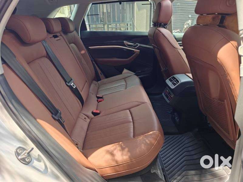 Audi E-tron 55, 2022, Electric