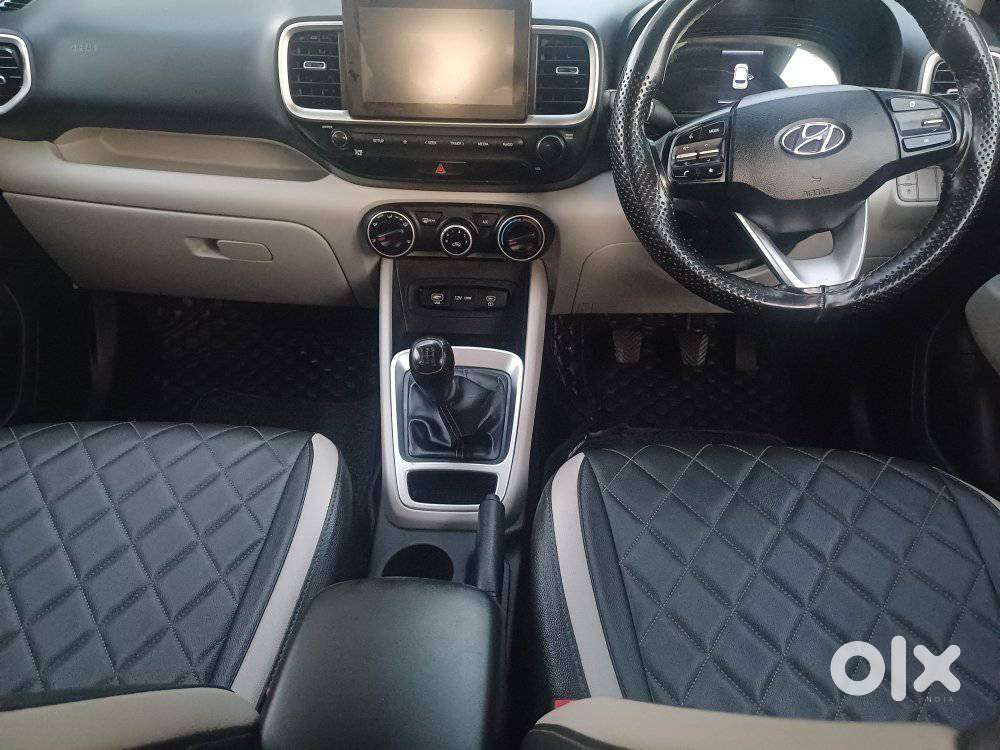 Hyundai Venue S 1.2 Petrol, 2024, Petrol