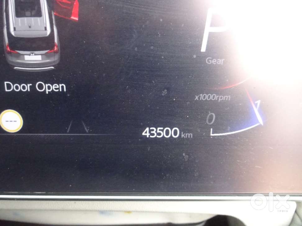 Mahindra Xuv700 2.2 Ax 7 Diesel At Luxury Pack Str, 2023, Diesel