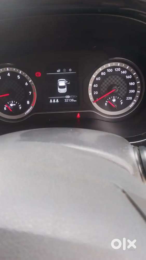 Hyundai Aura 2023 Cng 32000 Km Driven Single Hand Car .