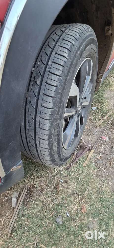 Mahindra Xuv300 2019 Diesel Well Maintained
