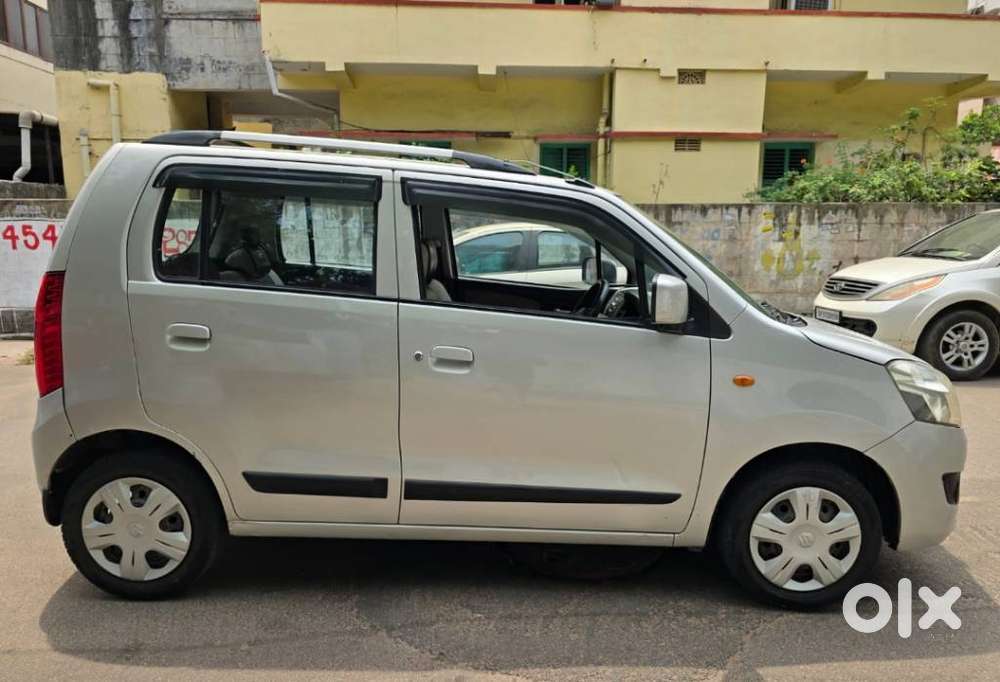 Maruti Suzuki Wagon R Vxi 1.2, 2017, Petrol
