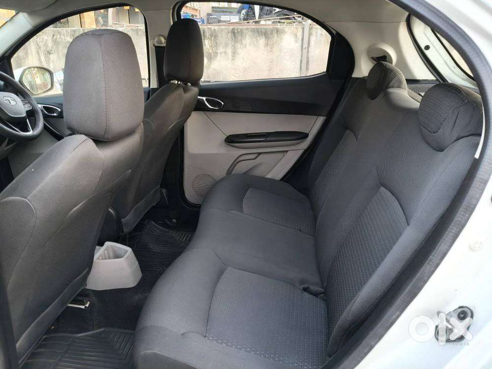 Tata Tiago 1.05 Revotorq Xz, 2018, Petrol