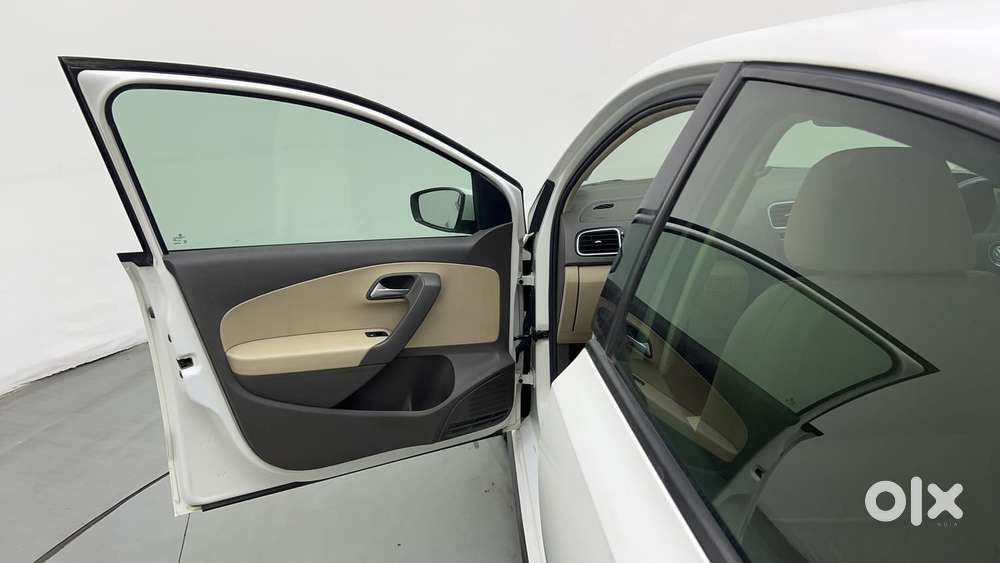 Volkswagen Vento Tsi, 2021, Petrol