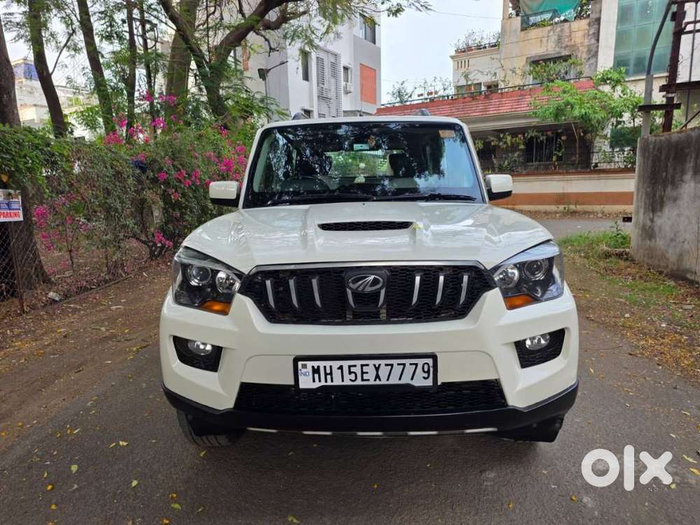 Mahindra Scorpio S10, 2015, Diesel