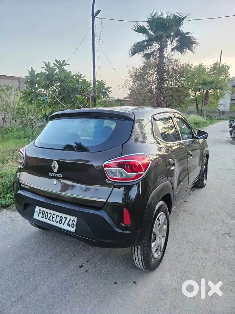 2021 Model Kwid 
Rxt Optional Top Model
4 Power Window