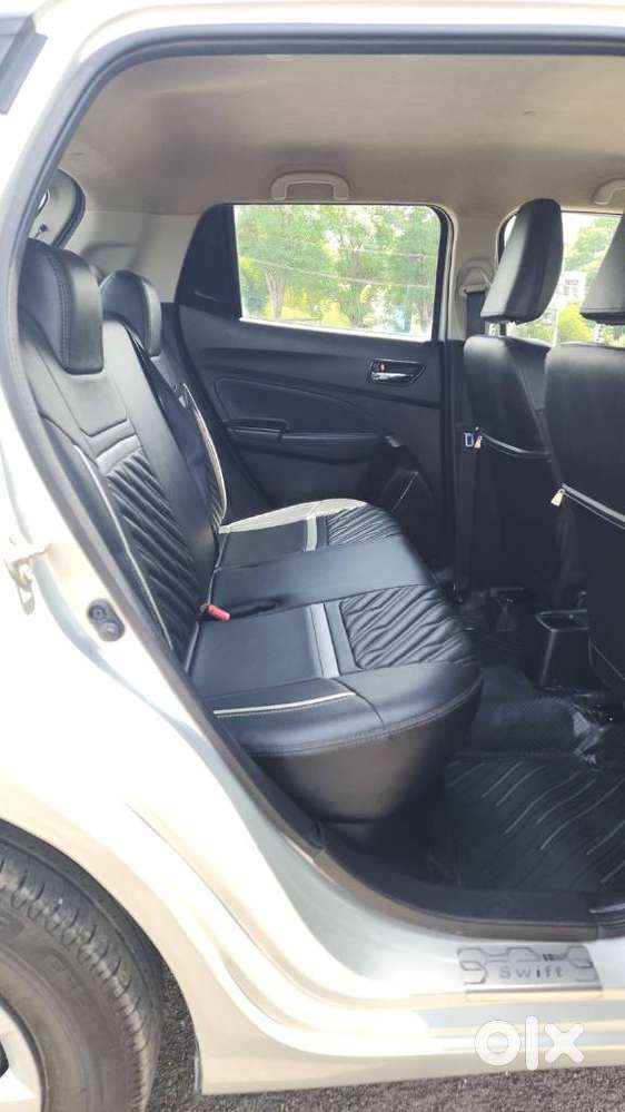 Maruti Suzuki Swift Vxi Abs Bsiv, 2020, Petrol