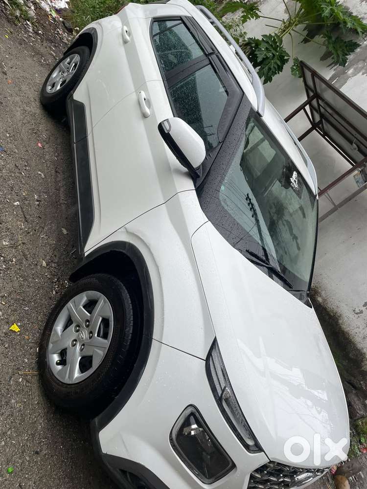 Hyundai Venue Petrol 2021