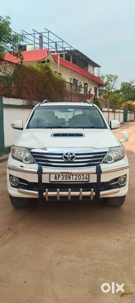 Toyota Fortuner 2011-2016 2.5 4x2 Mt Trd Sportivo, 2015, Diesel