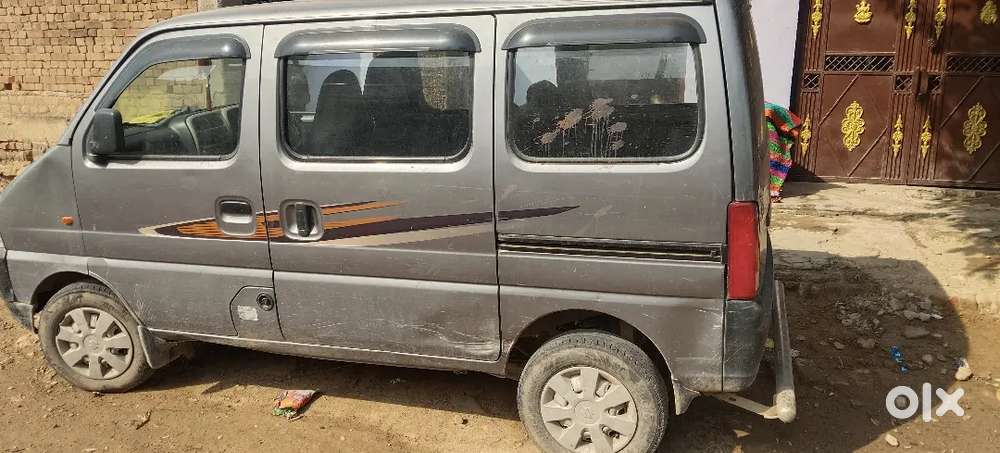 Maruti Eeco Cng+petrol 5 Setar