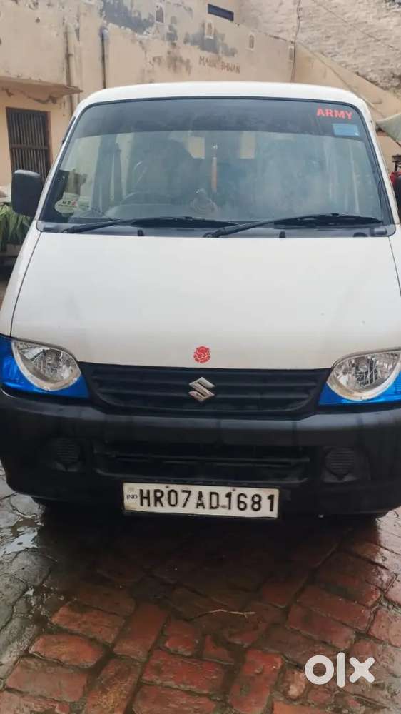 Maruti Suzuki Eeco 2022 Cng & Hybrids 125000 Km Driven