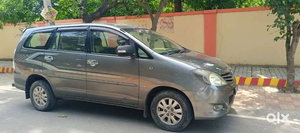 Toyota Innova 2009 Diesel 18000 Km Driven Full Condition