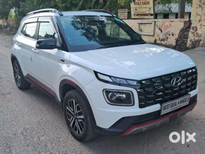 Hyundai Venue N Line N8 Dct Dual Tone, 2022, Petrol
