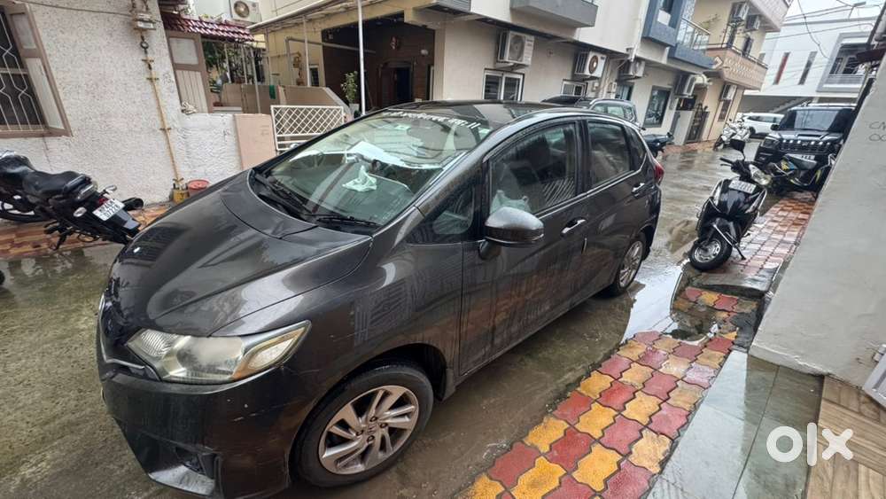 Honda Jazz 2016 Model (no Price Bargain)( No Broker Please)