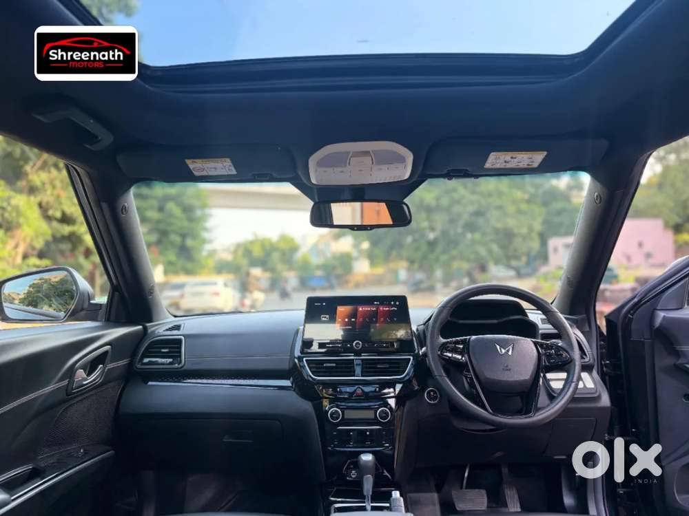 Mahindra Xuv 3xo Ax7 Diesel Mt, 2025, Diesel