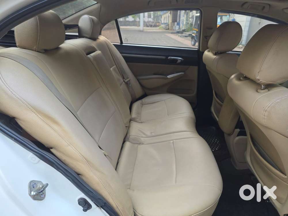 Honda Civic 1.8 V At, 2011, Cng & Hybrids