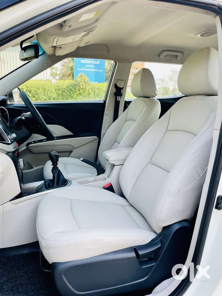 Mahindra Xuv300 W8 Diesel, 2020, Diesel