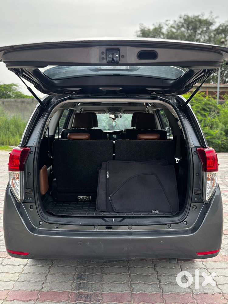 Toyota Innova Crysta 2.8 Zx At, 2017, Diesel