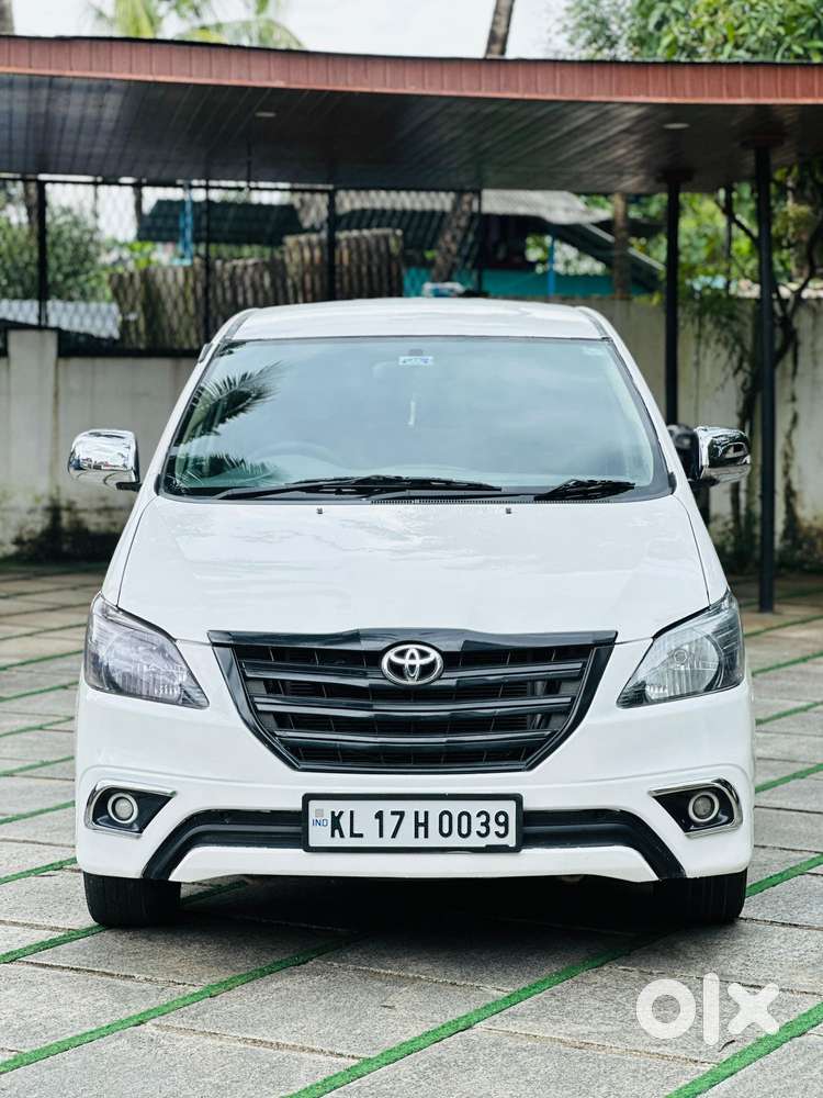 Toyota Innova 2.5 G (diesel) 7 Seater, 2011, Diesel