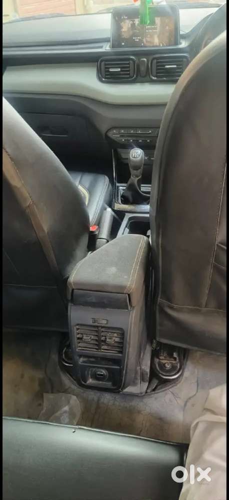 Tata Punch 2025 Cng & Hybrids 14000 Km Driven