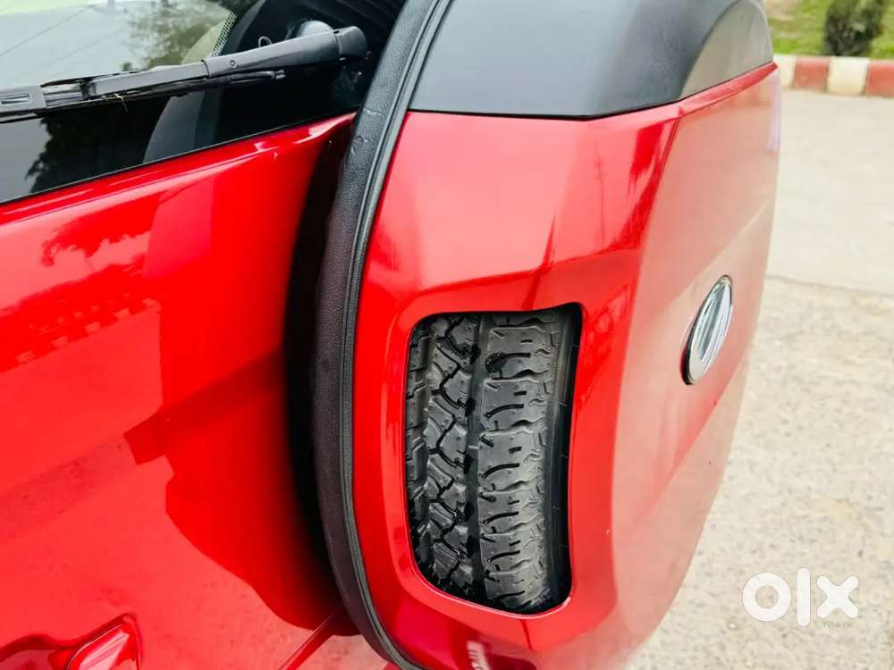 Mahindra Tuv 300 2018 Diesel 64000 Km Driven