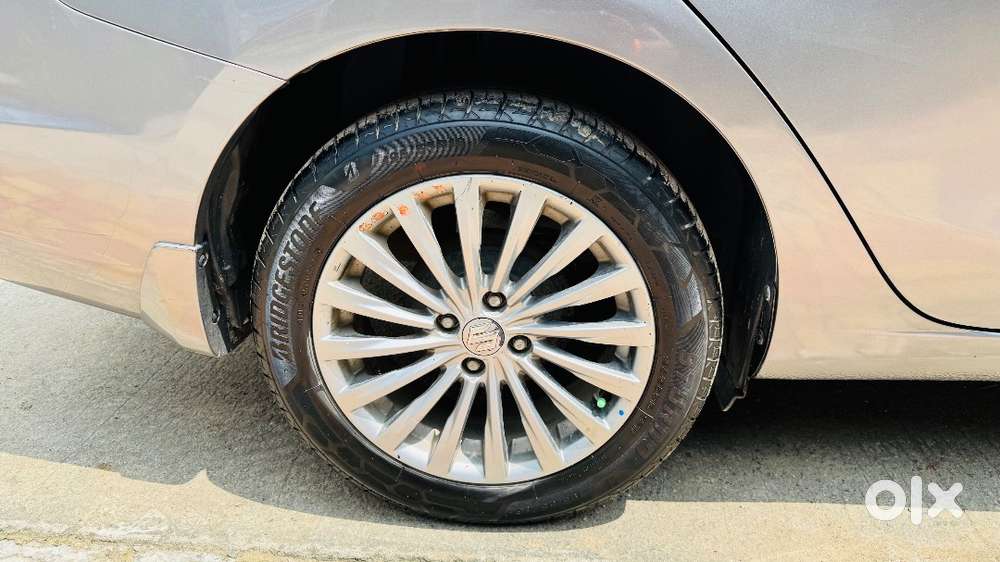Maruti Suzuki Ciaz Alpha 1.3 Hybrid 2017