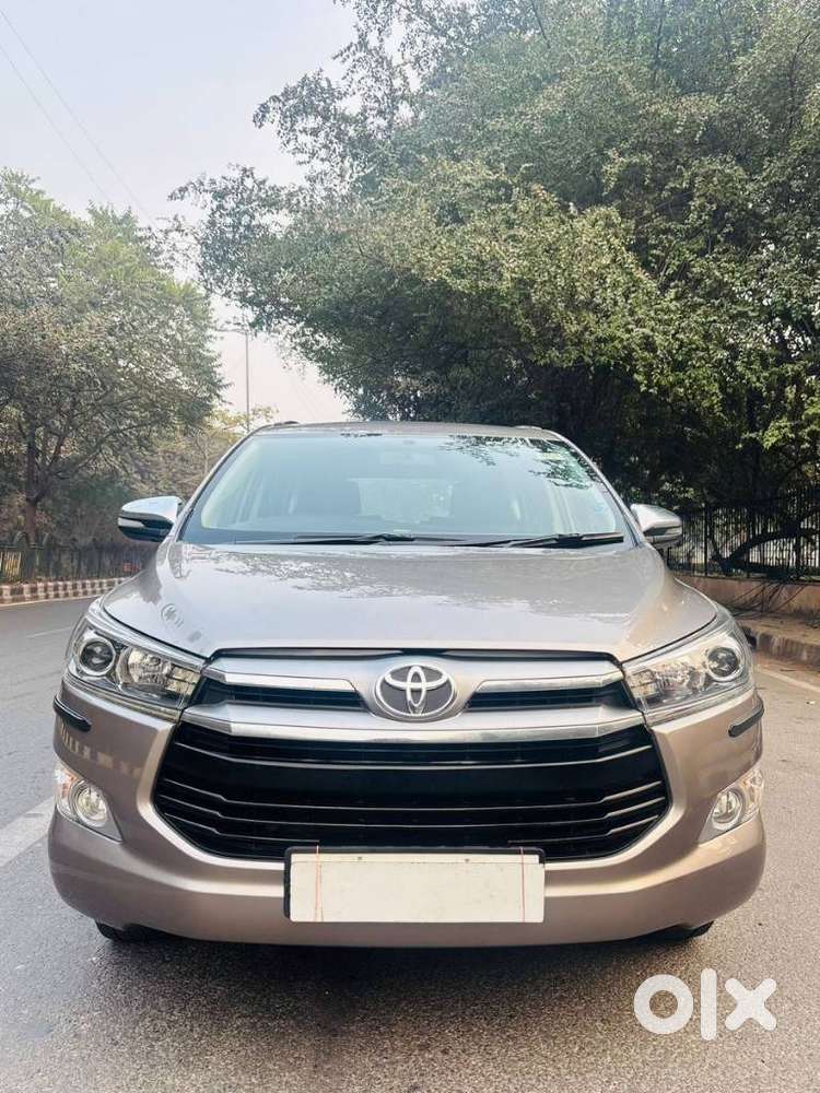 Toyota Innova Crysta