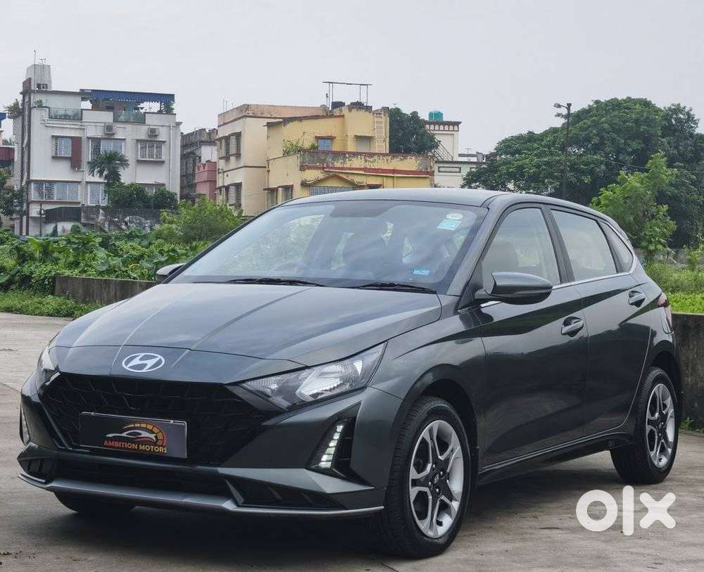 Hyundai I20 Sportz 1.2 Ivt, 2024, Petrol