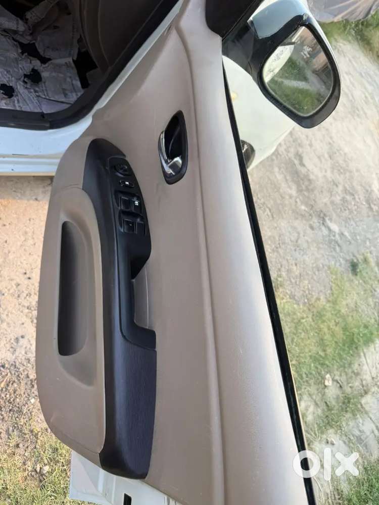 Hyundai I10 2013 Petrol 65000 Km Driven