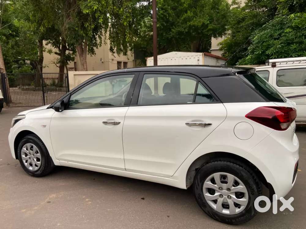Hyundai Elite I20 [ ] 1.2 Magna Executive, 2019, Petrol