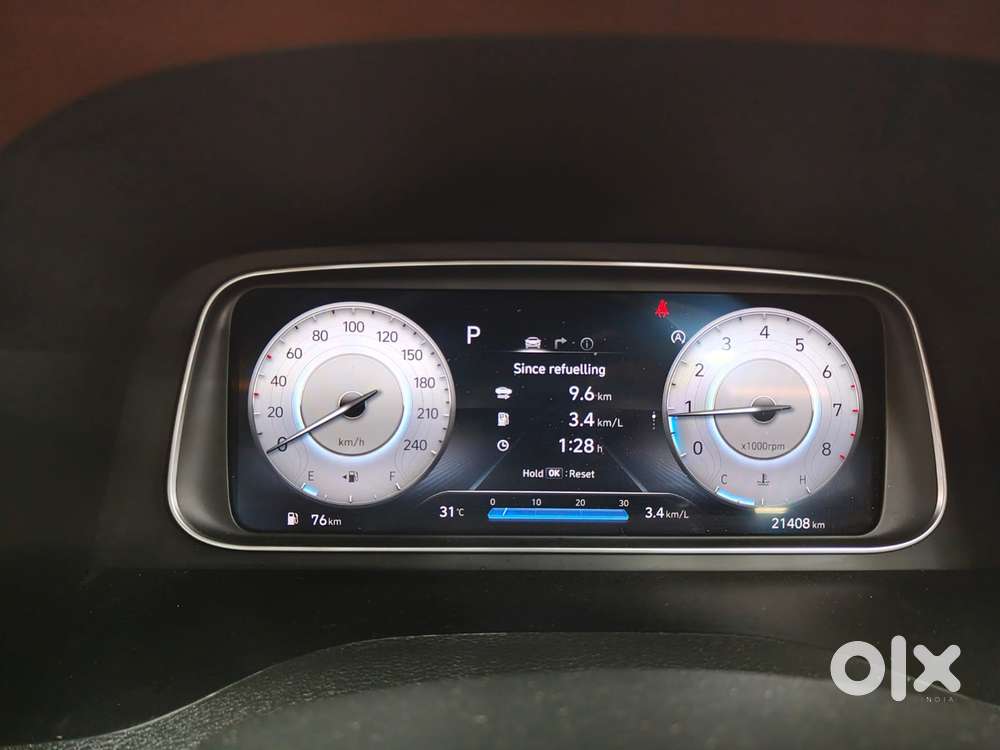 Hyundai Alcazar 2.0 Signature (o) Petrol At 7 Str, 2023, Petrol
