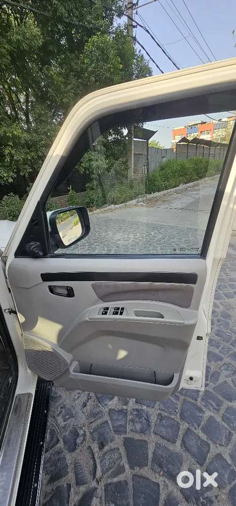 Mahindra Scorpio 2017 Diesel 82400 Km Driven