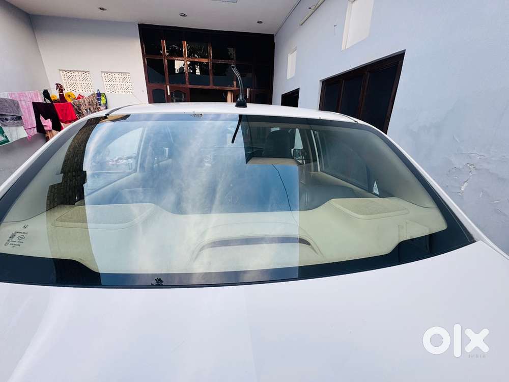 Honda Amaze 2015 Petrol Well Maintained