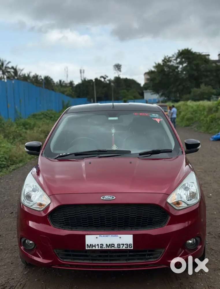 Ford Figo 2016 Petrol 95000 Km Driven.