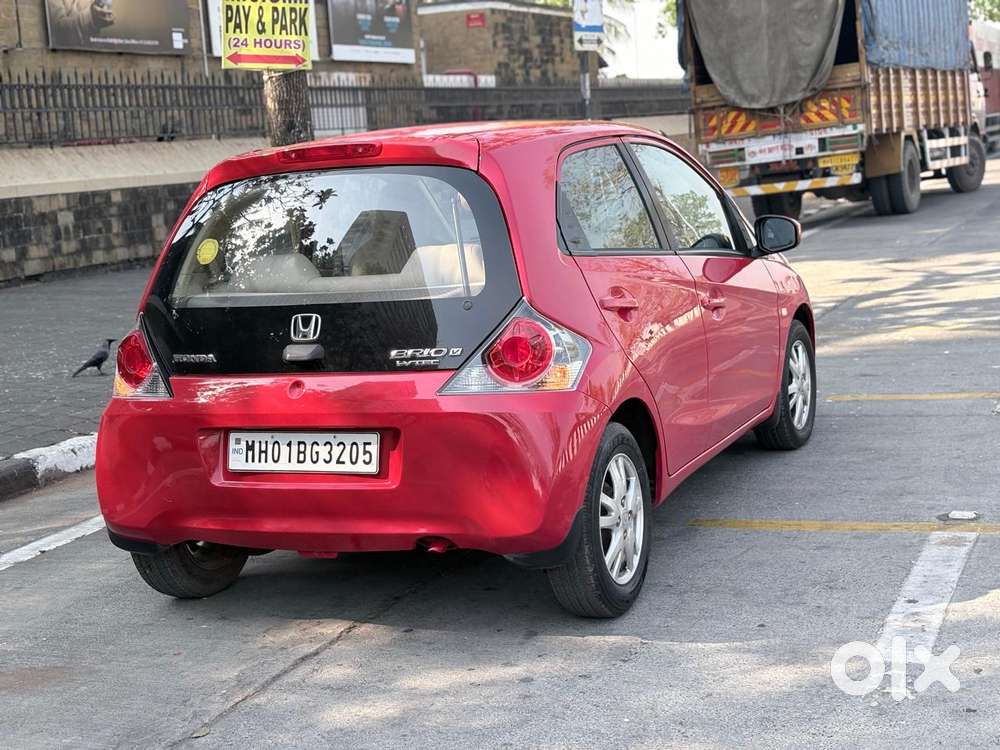 Honda Brio 2011-2013 V Mt, 2013, Petrol