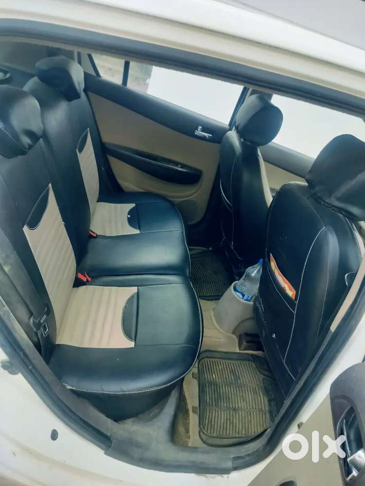 Hyundai I20 Asta Diesel 2011