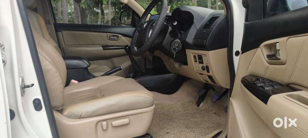 Toyota Fortuner 3.0 4x2 Mt, 2014, Diesel