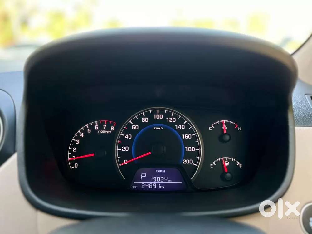 Hyundai Grand I10 1.2 Kappa Vtvt Asta (o) At, 2015, Petrol