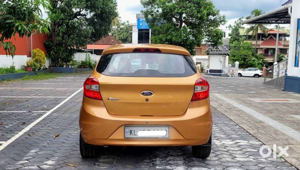 Ford Figo, 2016, Petrol