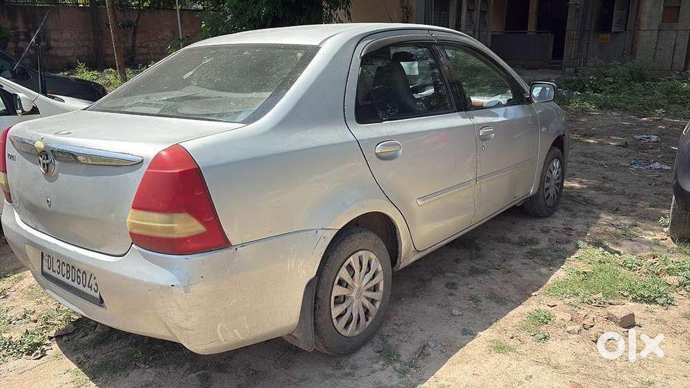 Toyota Etios Petrol+cng(on Paper)