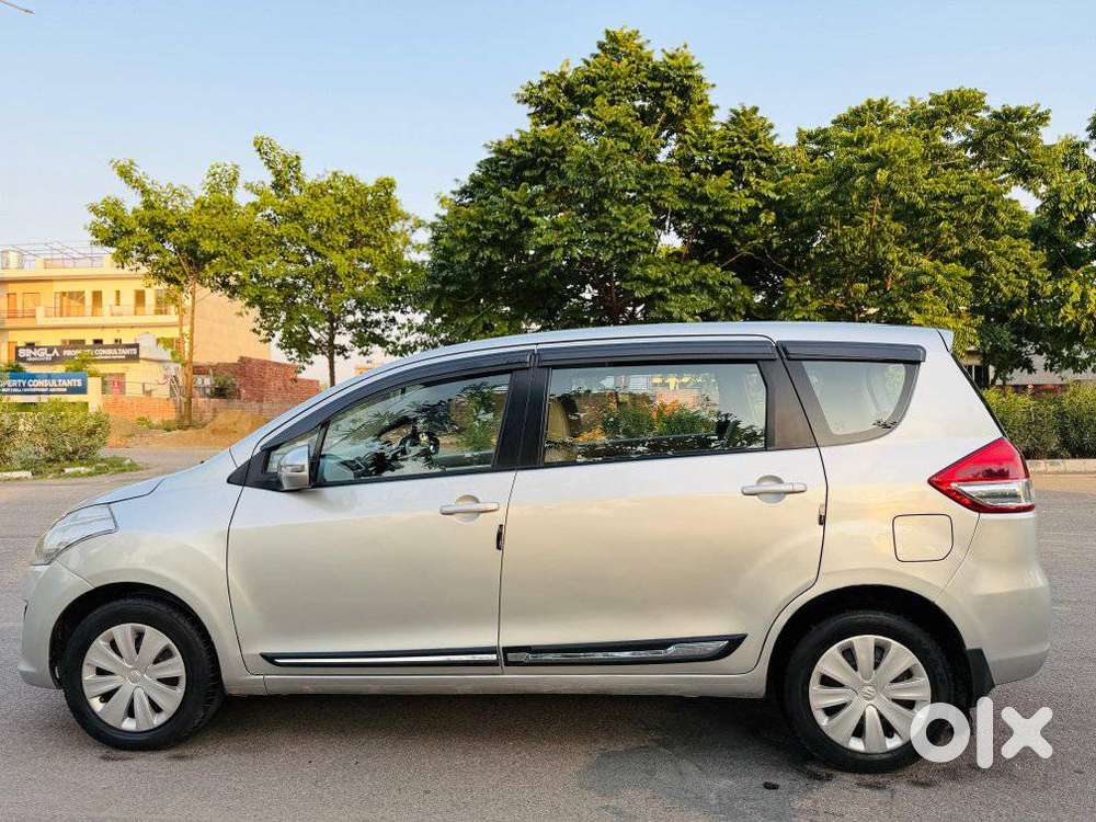 Maruti Suzuki Ertiga 2012-2015 Vdi, 2012, Diesel