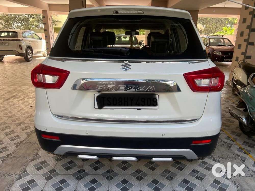 Maruti Suzuki Vitara Brezza 2022 Petrol 32000 Km Driven
