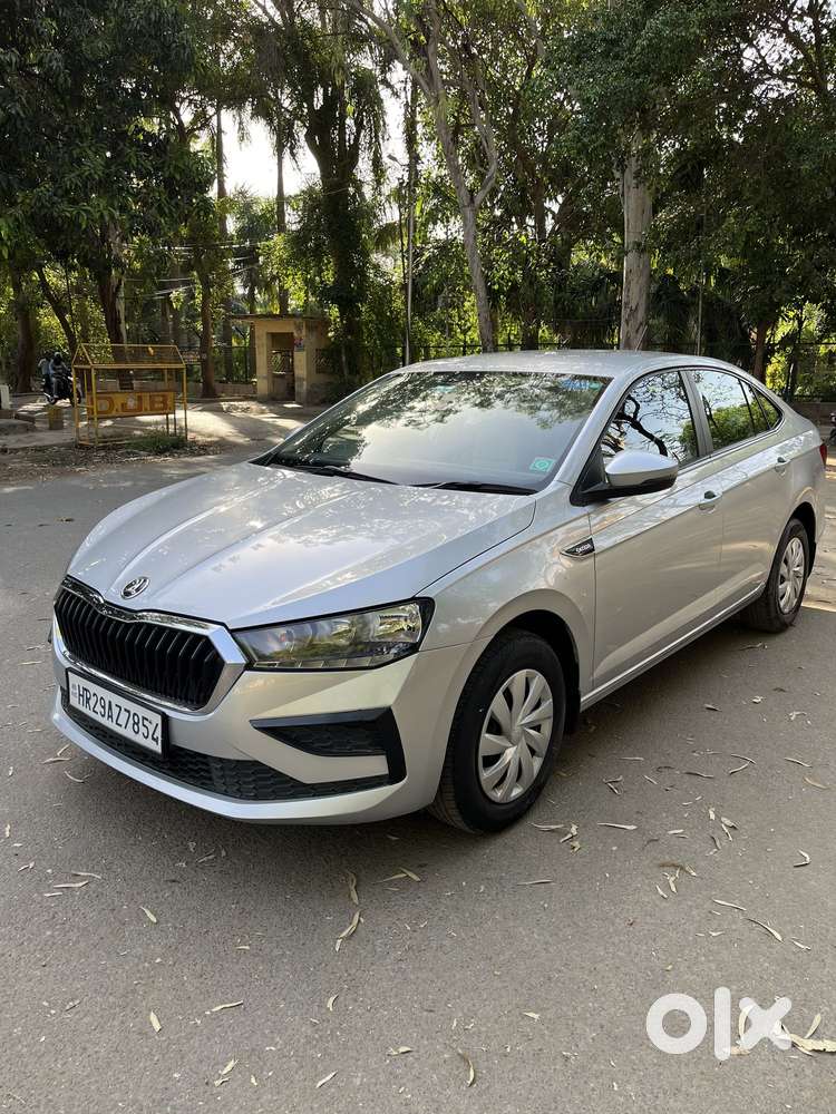 Skoda Slavia Active 1.0l Tsi Mt, 2022, Petrol