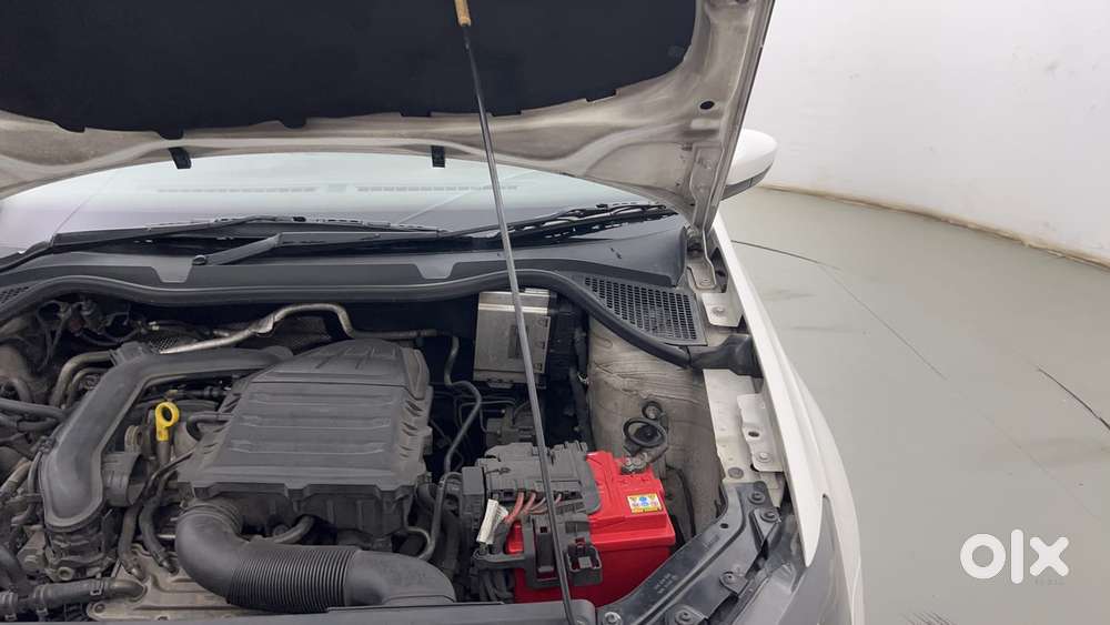 Volkswagen Vento Petrol Highline At, 2021, Petrol